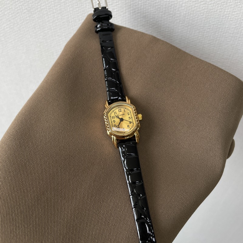 Relógio de quartzo feminino ov - Luxury Watch Gold And Black avaliação e preço