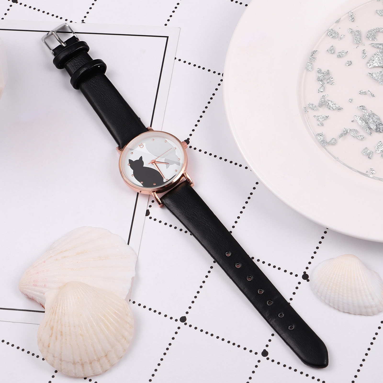 Relógio infantil com desenho d - Luxury Watch Gold And Black avaliação e preço
