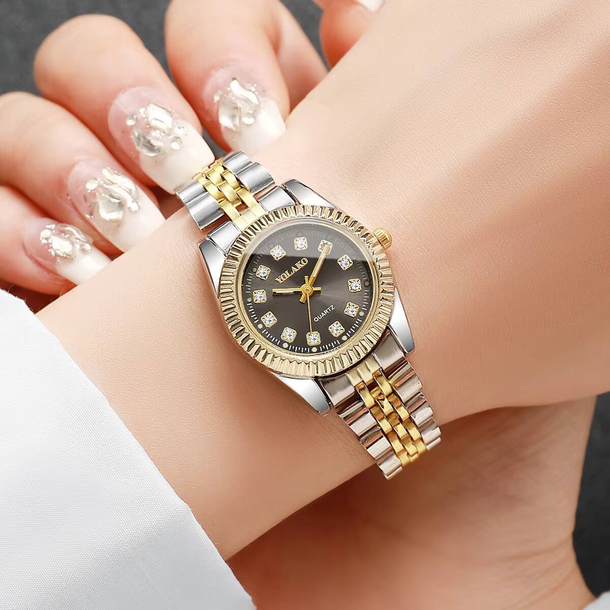 Relógio feminino de quartzo co - Luxury Watch Display Case avaliação e preço
