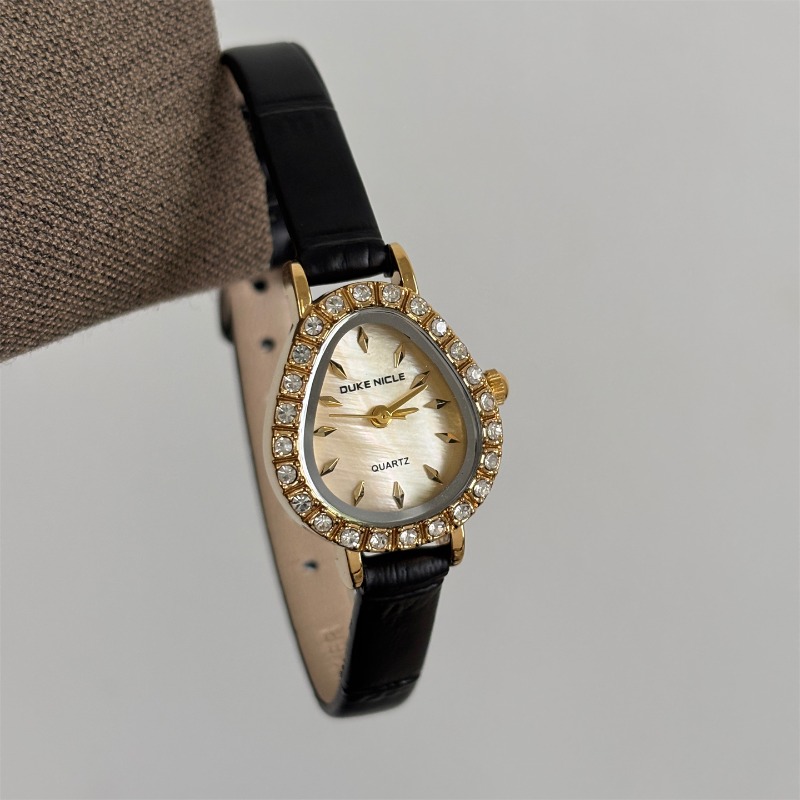 Relógio de quartzo feminino de - Luxury Watch Gold And Black avaliação e preço