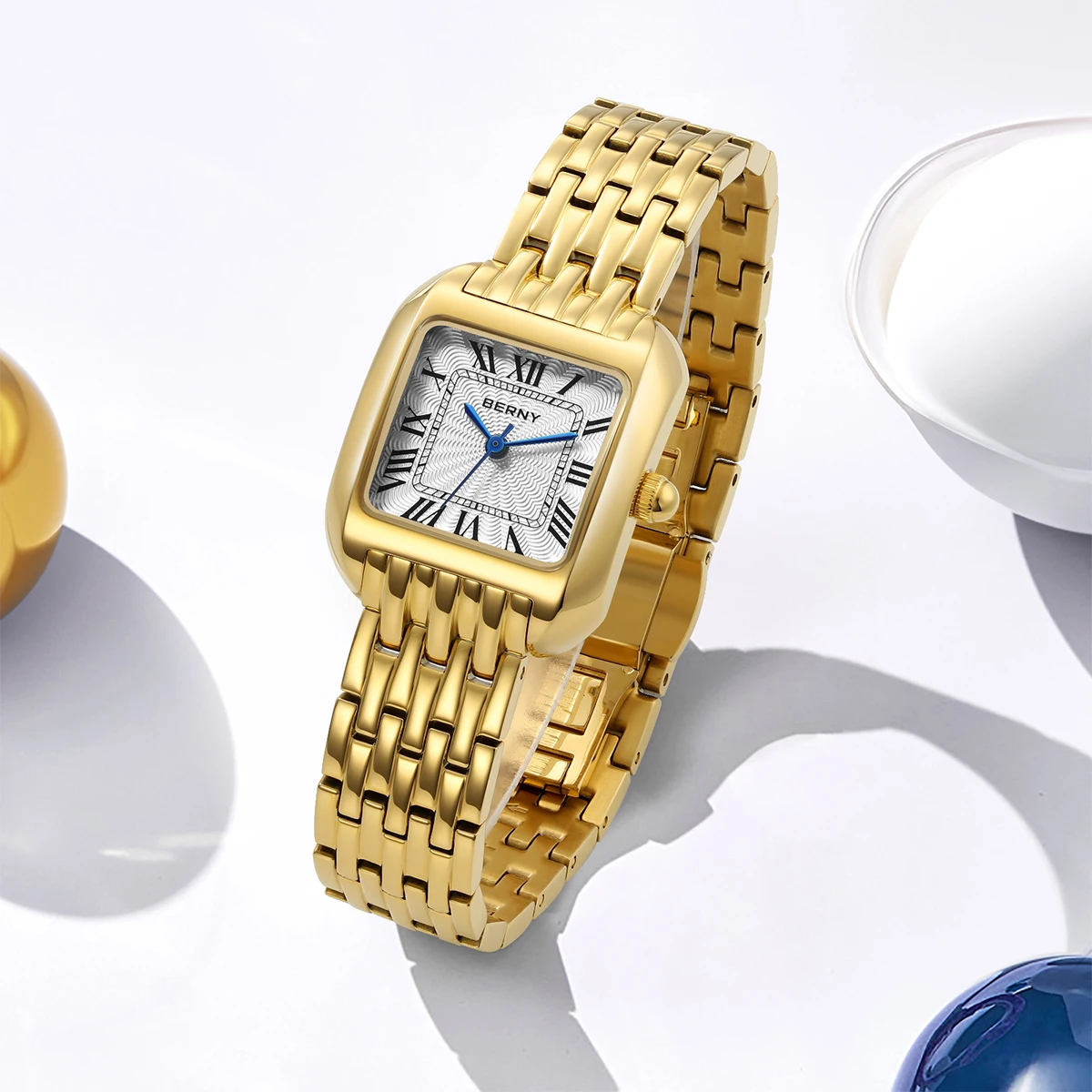 BERNY Relógio quadrado dourado - Luxury Watch Cartier avaliação e preço